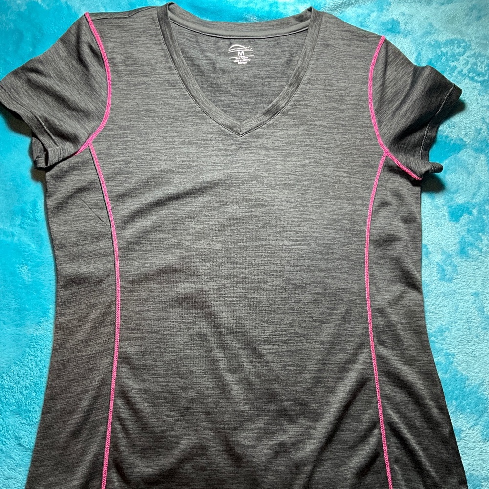 Woman’s black n pink sports top